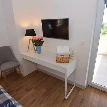 호텔 Mihatovici - 6min Drive To The - Pool - Whirpool Nova Vas (Porec)