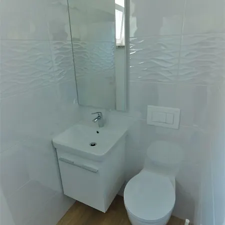 Mihatovici - 6min Drive To The - Pool - Whirpool
