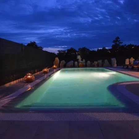 Mihatovici - 6min Drive To The - Pool - Whirpool 4*