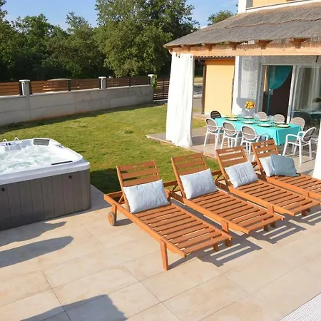 Mihatovici - 6min Drive To The - Pool - Whirpool 호텔 Nova Vas (Porec)